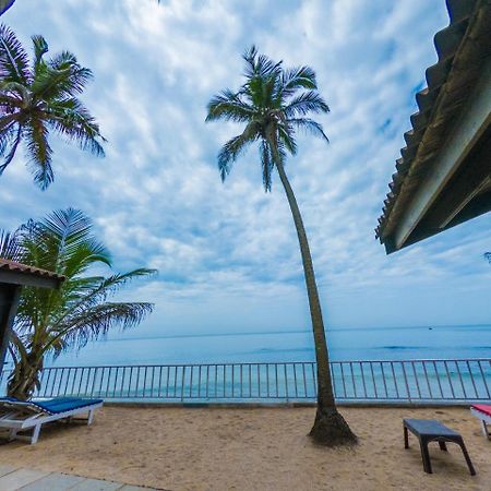 Vista Praia Beach Resort 안주나 외부 사진