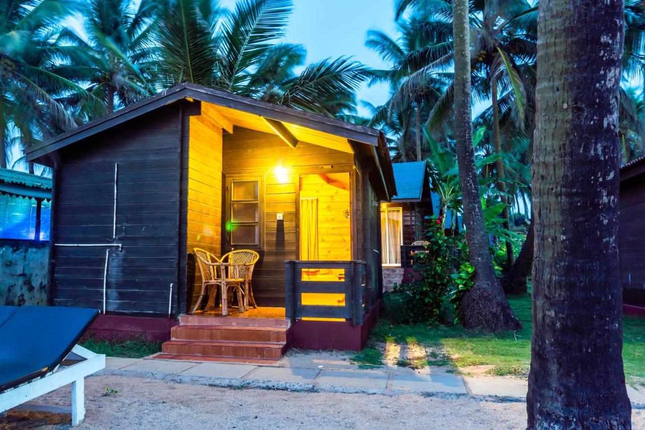 Vista Praia Beach Resort 안주나 외부 사진