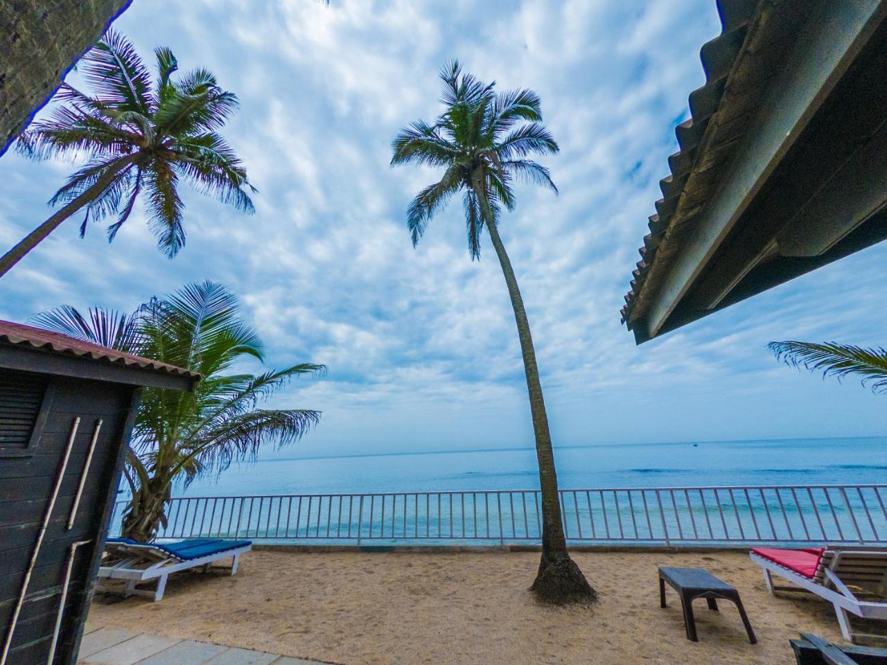 Vista Praia Beach Resort 안주나 외부 사진