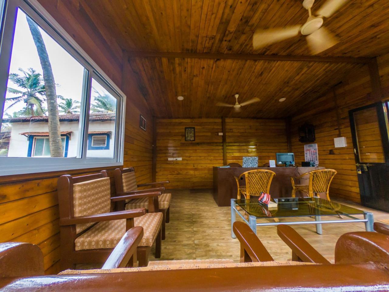 Vista Praia Beach Resort 안주나 외부 사진